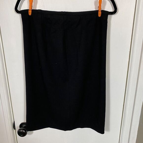 Bloomingdale’s Sutton Studio Wool Back Zip Ponte Pencil Skirt (Small, Black) - Picture 3 of 8